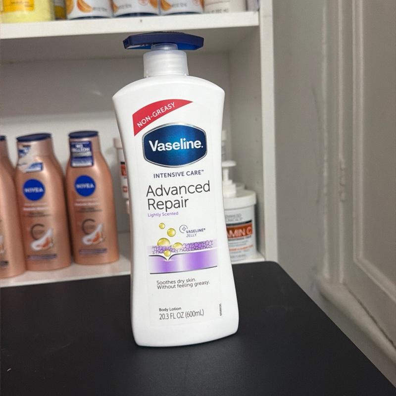 Vaseline advanced repair Moisturizer Hydrating Skin Repair Moisturizing Body Care